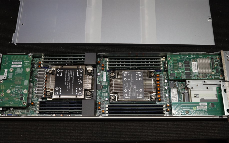 сервер в разборе.jpg